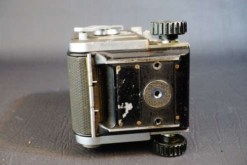 Mamiya C33 Professional 6x6 120 TLR with Sekor 80mm F2.8 Lens  **Great Condition**