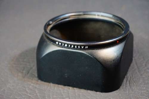 Hasselblad 40118 B50 Bay 50 Lens Hood Shade for 80mm Lens  **Great Condition**