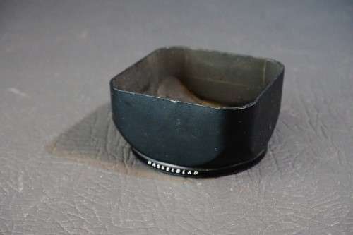 Hasselblad 40118 B50 Bay 50 Lens Hood Shade for 80mm Lens  **Great Condition**