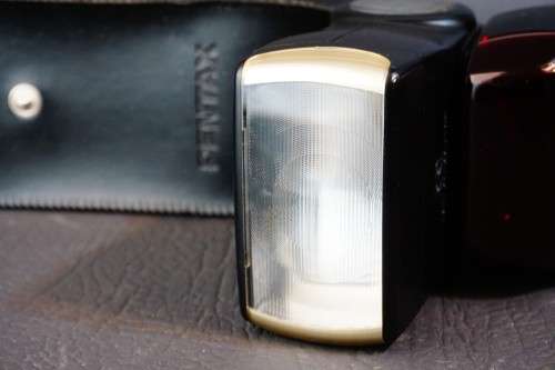 Pentax AF-500FTZ Shoe Mount Flash AF500FTZ For Pentax Cameras  **Excellent Condition**