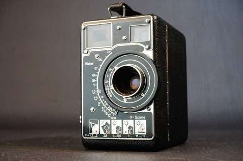 Siemens & Halske C II 16mm Cine Film Camera With Schneider-Kreuznach Xenon Lens  **Great Condition**