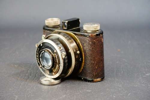 Wirgin Gewirette v.1 127 3x4 Camera with a Radionar 50mm F2.9 lens **Good Condition**