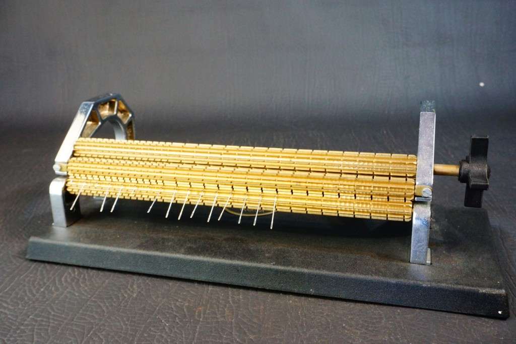 Sally Stanley Smocking Pleater **Great Condition**