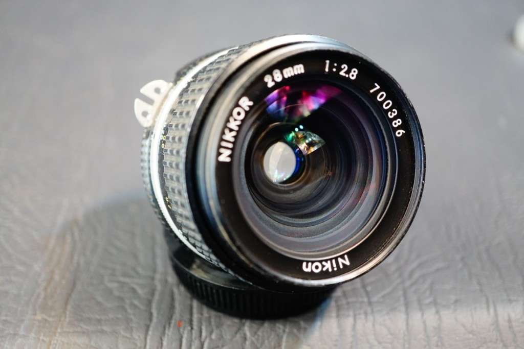 Nikon Nikkor 28mm F2.8 Lens in Nikon AIS Mount   **Excellent Condition**