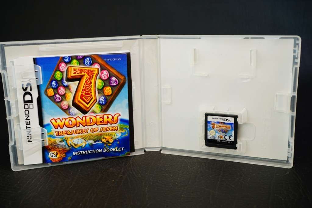 Nintendo DS Lite with Games Collection **Good Condition**