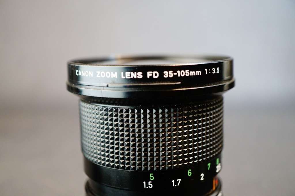 Canon nFD 35-105mm F3.5 Zoom Lens in Canon FD Mount   **Excellent Condition**