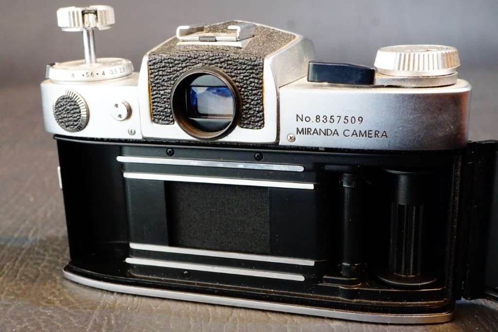 Miranda Sensorex II 35mm SLR Film Camera with Miranda 50mm F1.8 Lens  **Great Condition**