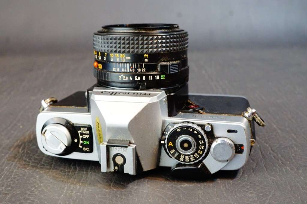 Minolta XG-1 35mm SLR Film Camera with Minolta MD 50mm F2 Lens  **Good Condition**