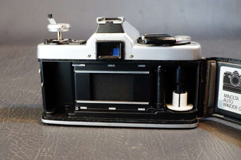 Minolta XG-1 35mm SLR Film Camera with Minolta MD 50mm F2 Lens  **Good Condition**