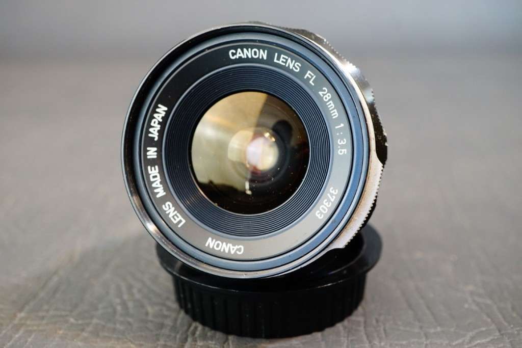 Canon FL 28mm F3.5 Lens in Canon FD Mount   **Excellent Condition**
