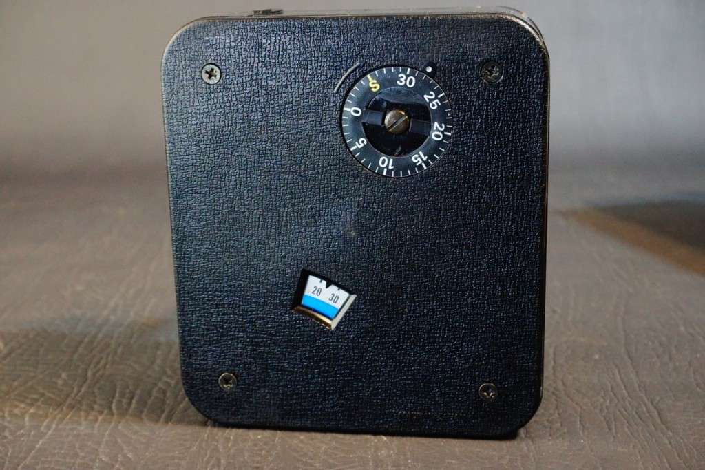 LPL Daylight D 35mm Bulk Film Spool Loader  **Excellent Condition**