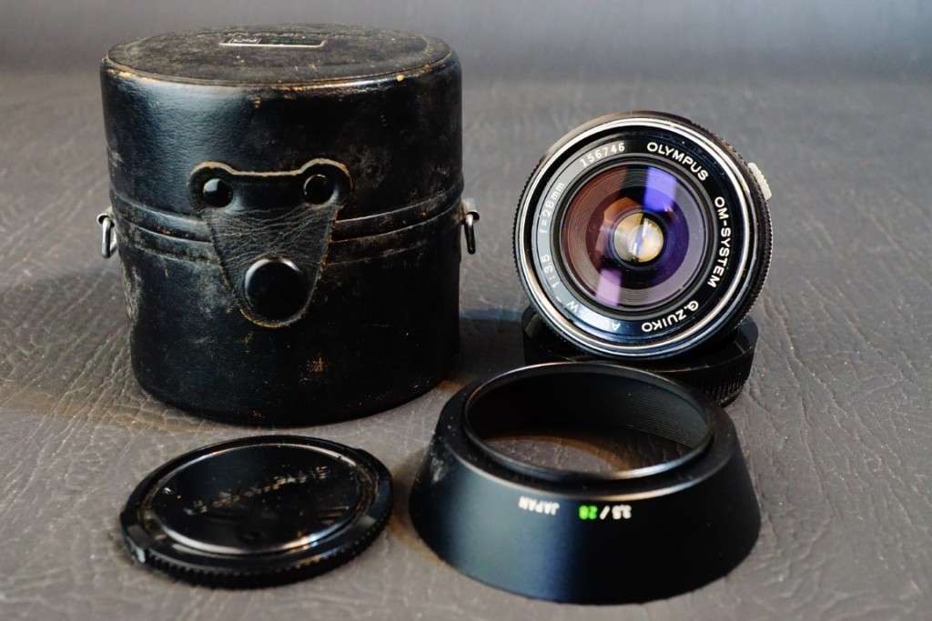 Olympus Zuiko 28mm F3.5 Lens in Olympus OM Mount **Excellent Condition**