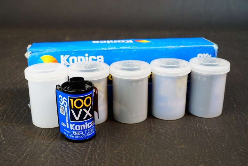 5 X ROLLS KONICA VX100 SUPER 35mm Camera FIlm. 36 Shots Each. **Unknown Expiry, NOT TESTED**