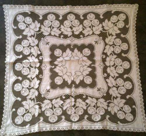 Vintage Nottingham lace tablecloth for coffee table or centerpiece
