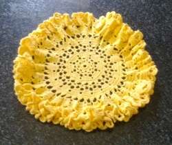 Ray of sunshine bright cotton ruffled doilie 33cm