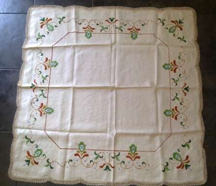 Linen embroidered small tablecloth / centre piece