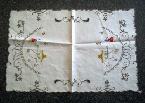 Charming vintage Irish linen Madeira tray cloth with original lead Gremio tag!