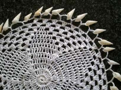 Pretty white cotton crochet doilie / jug cover with shell edging 22cm