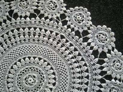 Large white cotton crochet doilie 56cm
