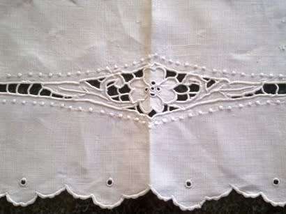 Madeira white Irish linen tablemat / centre piece