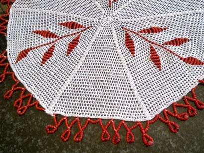 Unusual glass beaded doilie with leaf pattern