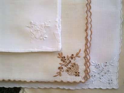 Mixed collection of vintage linen lunch napkins - 22 in total