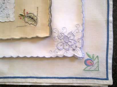 Mixed collection of vintage linen lunch napkins - 22 in total