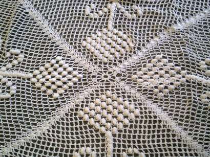 Stunning large vintage crochet bedspread