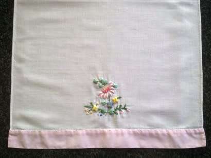 Elegant hand embroidered cotton guest hand towel (B)
