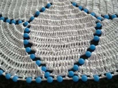 Unusual vintage filet crochet glass beaded doilie 19cm