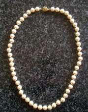 String of pearl beads 50cm