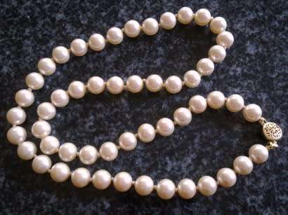 String of pearl beads 50cm