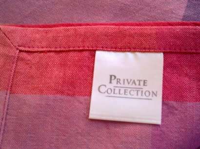 Four cotton dinner serviettes 44cm