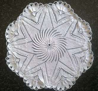 Stunning white cotton knitted doilie 33cm