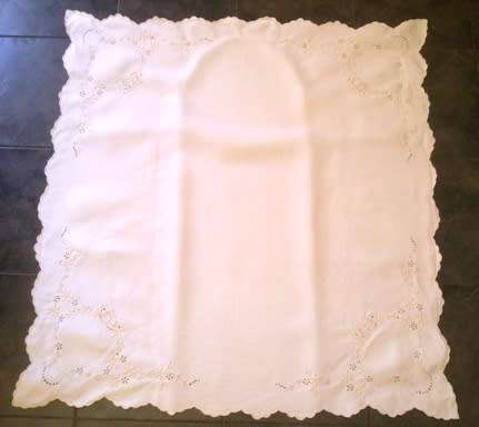 Small Madeira linen tablecloth