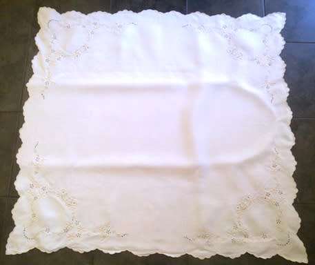Small Madeira linen tablecloth