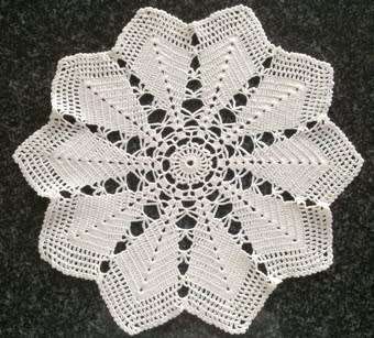 Cream cotton crochet doilie 31cm