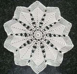 Cream cotton crochet doilie 31cm