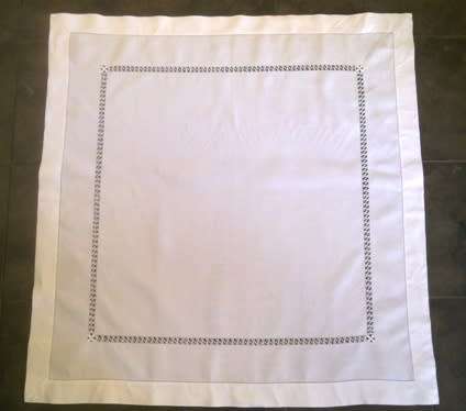 Elegant antique white linen small tablecloth / centre piece