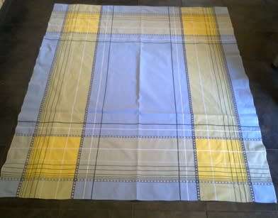 Matching pair of tea tablecloths and 12 napkins