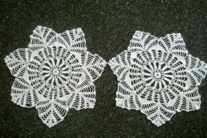 Pair of white crochet doilies - 28cm