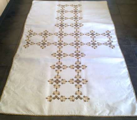 Vintage linen hand embroidered tablecloth