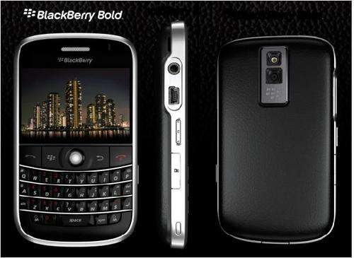 LIKE NEW BLACKBERRY BOLD 9000 *IMMACULATE CONDITION **FREE RUBBER CASE**