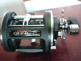 Penn 320 GT 2 Reel AND Okuma Seademon F2456 3-piece Rod