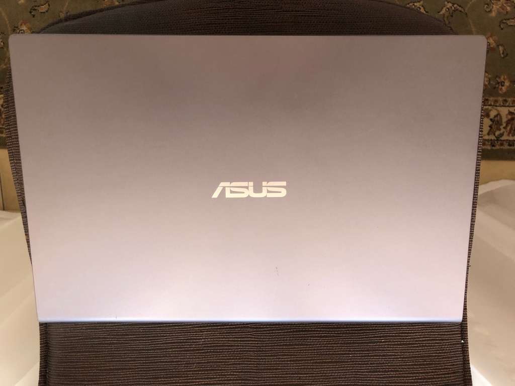 ***Selling as non-functional*** ASUS X515JA Intel Core i3 10th Gen laptop