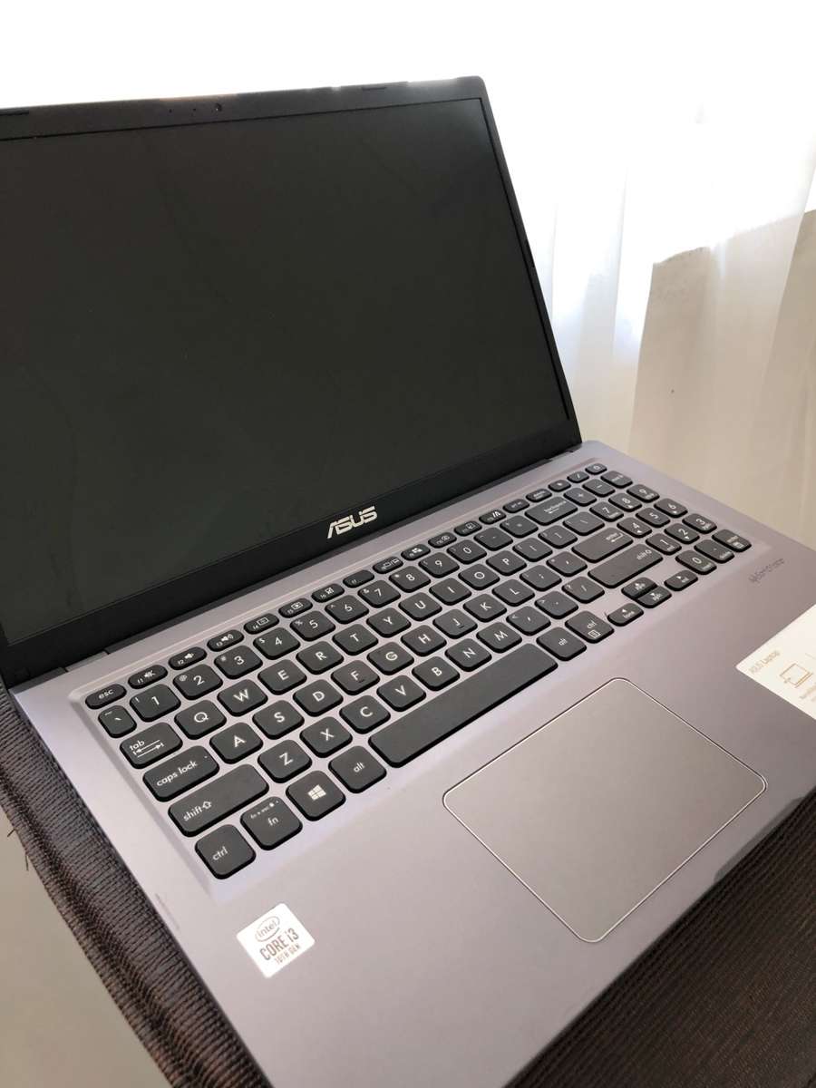 ***Selling as non-functional*** ASUS X515JA Intel Core i3 10th Gen laptop