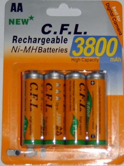 NEW. 4 AA RECHARGEABLE NI-MH BATTRIES HIGH CAPACITY 3800 mAh.