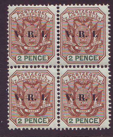 TRANSVAAL - 1900  2d brown and green overprinted "VRI" block of four  **UM**