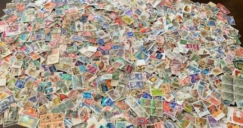 BULKLOT SALE - World mixture off paper. Thousands and thousands of stamps