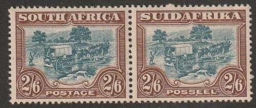 UNION  - 1930-45 Roto  PICTORIALS     2s 6d pair Blue and brown **MNH**